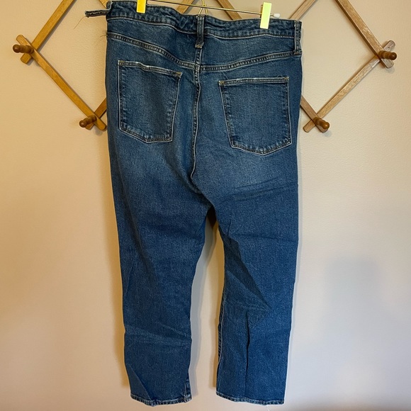 Universal Thread High Rise Slim Straight Jeans Size 16/33R - Picture 4 of 7